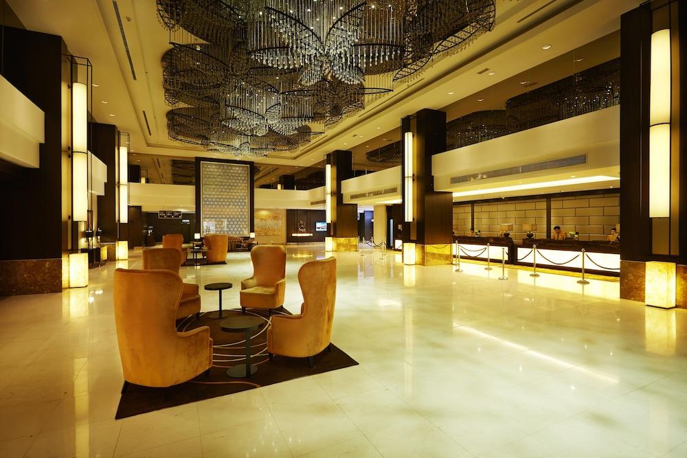 Hatten Hotel Melaka Eksteriør billede Lobby