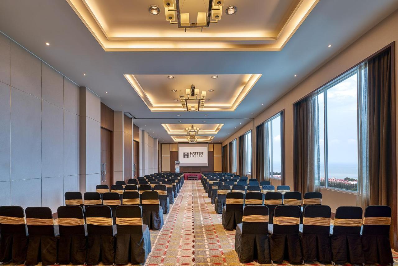 Hatten Hotel Melaka Eksteriør billede Meeting room